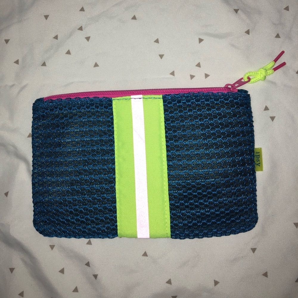 IPSY GLAM BAG